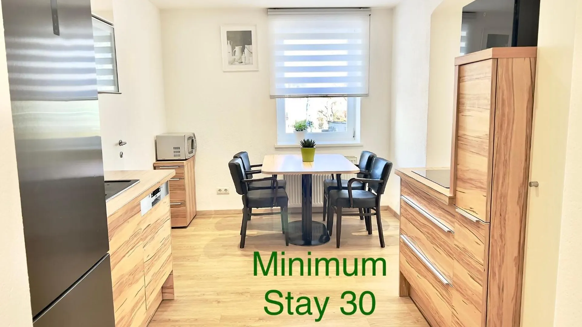 Central 4 Room Apartment Minimum Stay 30 Days 因斯布鲁克